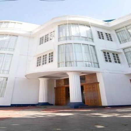 Majesty Hotel Yangon Luaran gambar